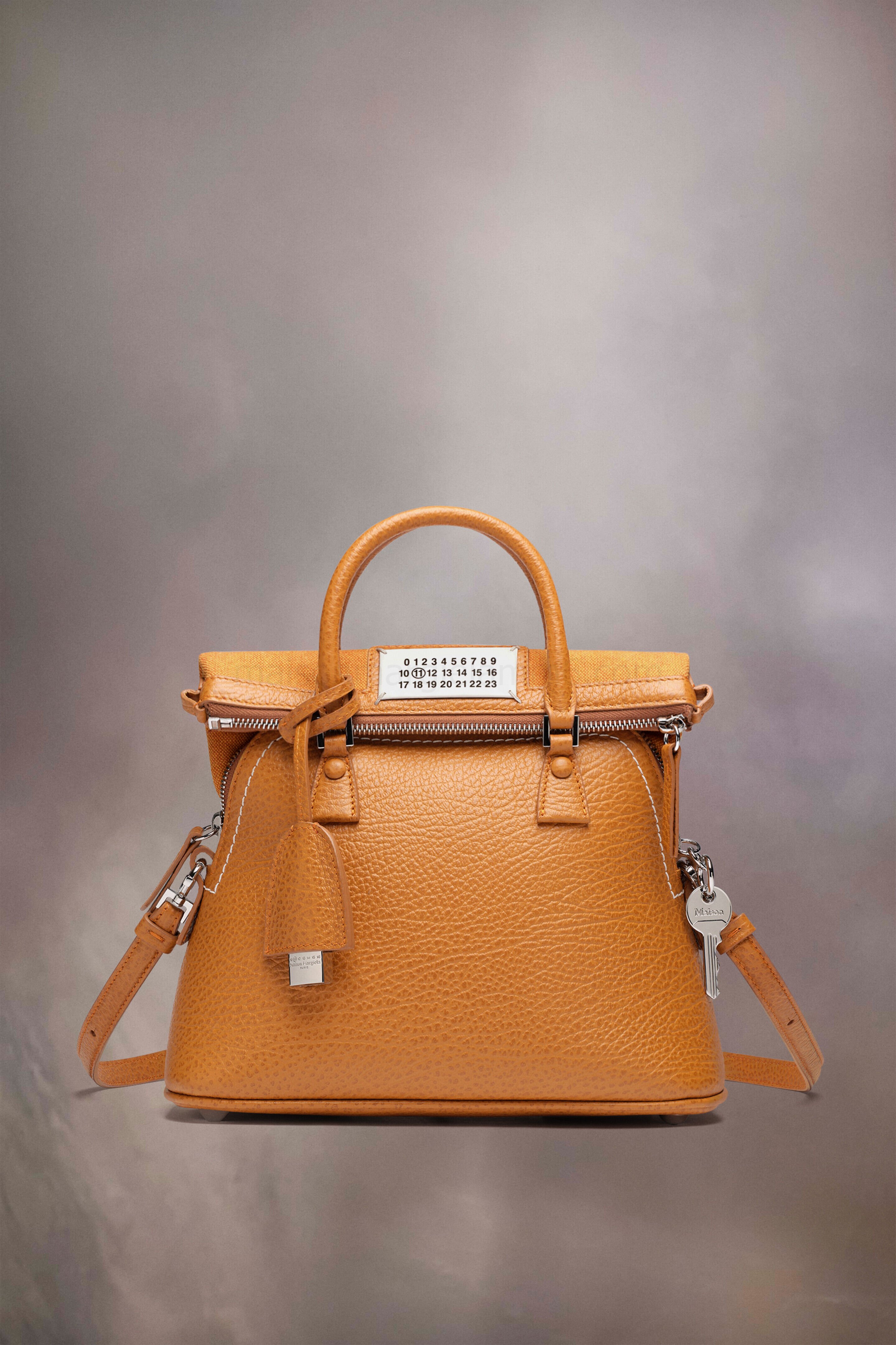 (image for) 5AC Classique Mini | Maison Margiela Mm6 - 1360